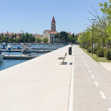 Mrvica Trogir