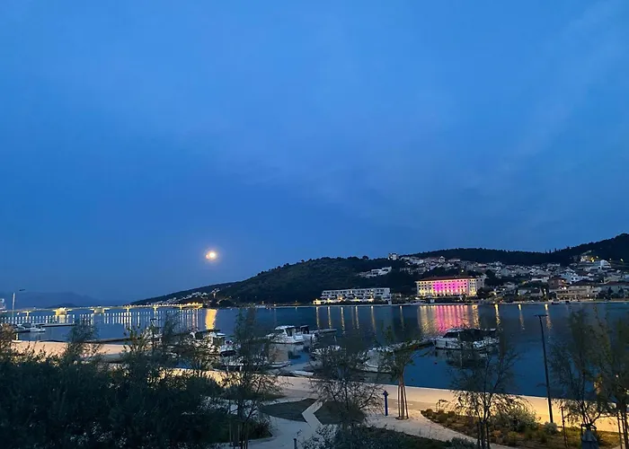 Mrvica Апартаменты